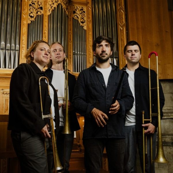 26 12 10 Ensemble InAlto2A©Martin Chiang 600x600