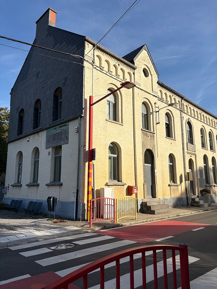 Beez - Bâtiment principal (primaire)
