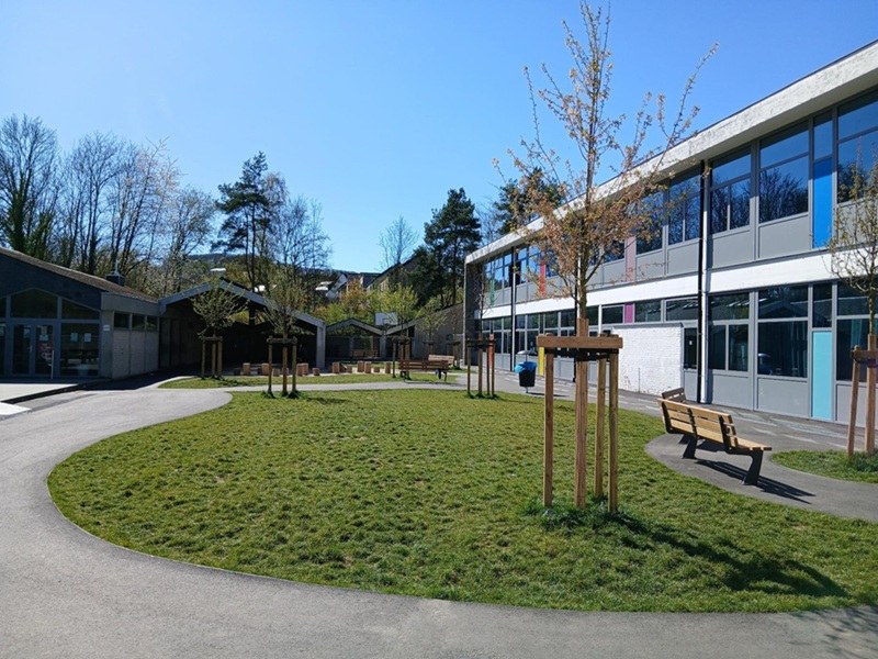 Wépion - cour de récréation