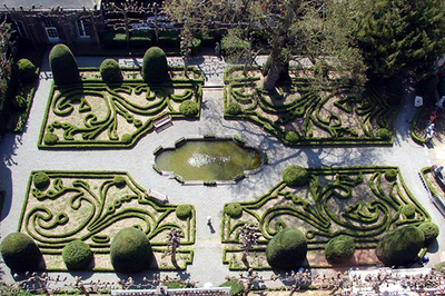  Musée des Arts décoratifs - Jardin régulier 